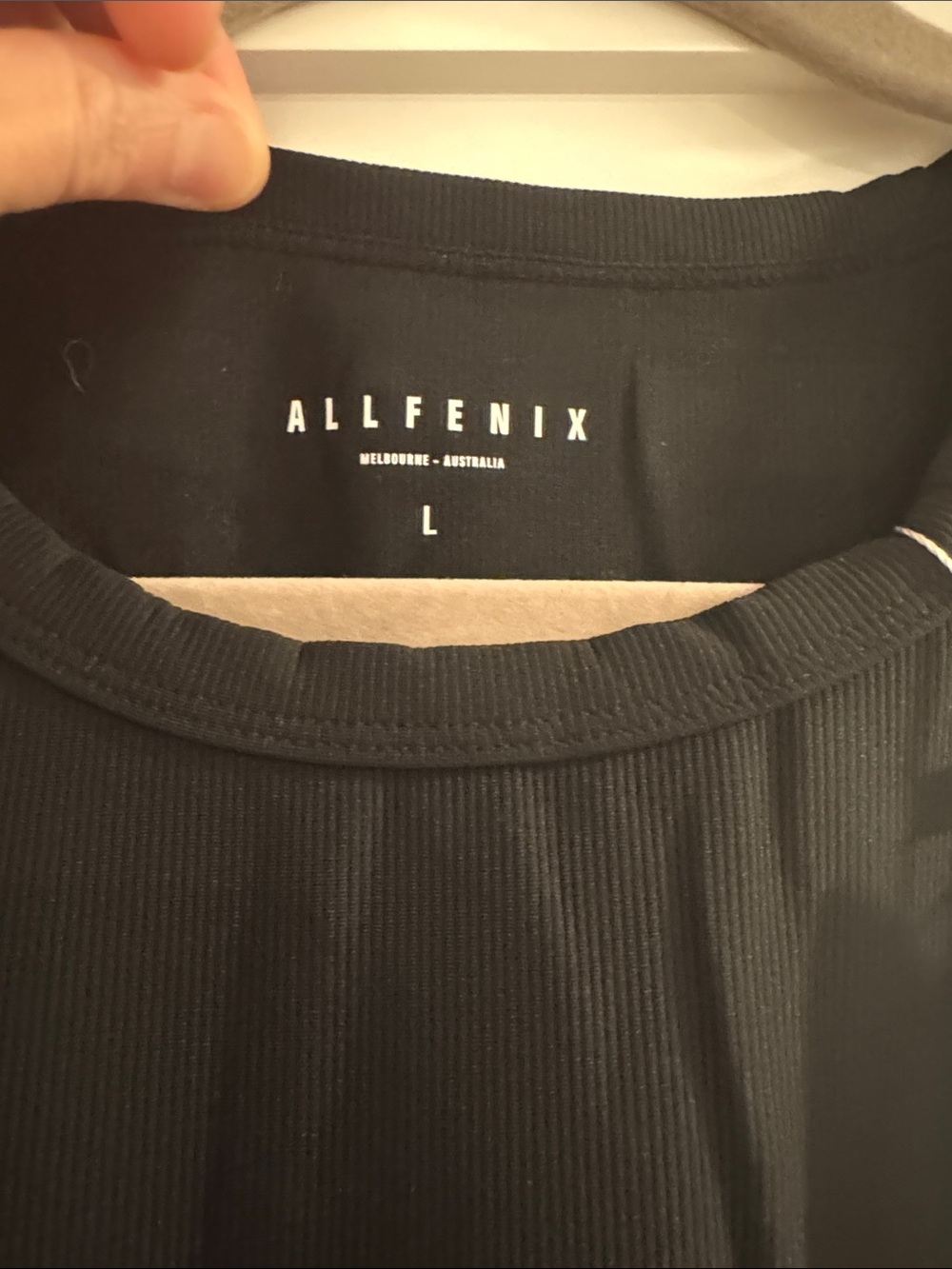 ALLFENIX NWT Ribbed Active Tank in Black | Size Large - Picture 4 of 7